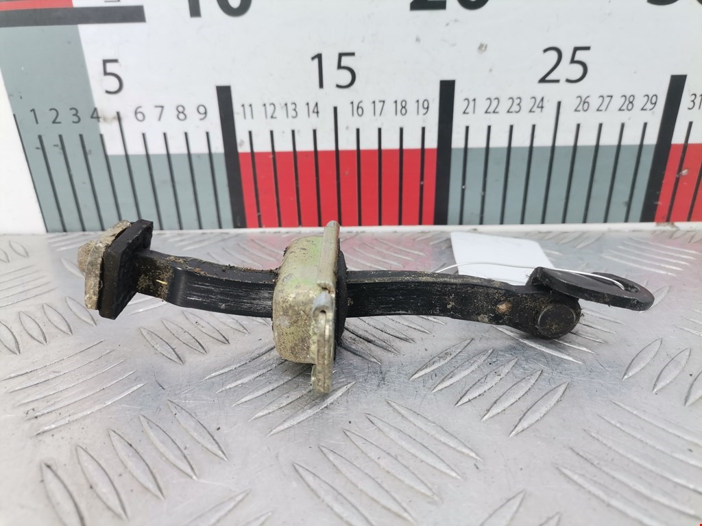 Ограничитель открывания двери HYUNDAI Santa Fe SM/ Classic 2000-2012