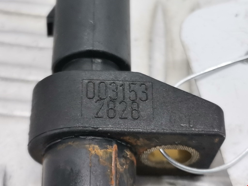 Датчик положения коленвала MERCEDES-BENZ C-Class C-klasse W203 2000-2007