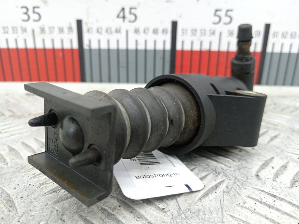 Цилиндр сцепления рабочий AUDI A3 8L 1996-2003