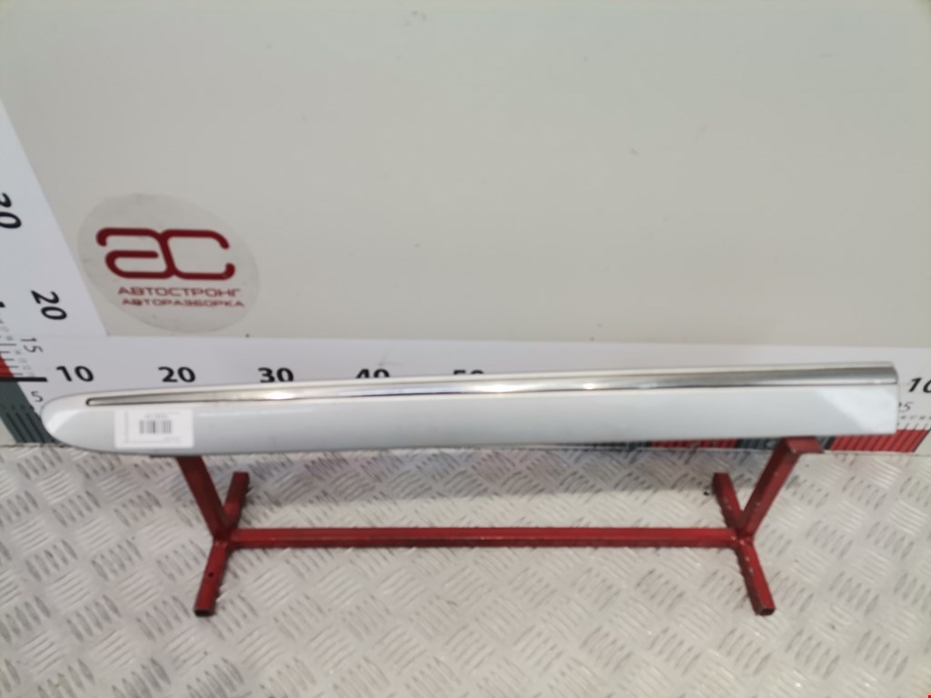 Накладка (молдинг) двери задней правой Mercedes E-Class (W211) (2002-2009)