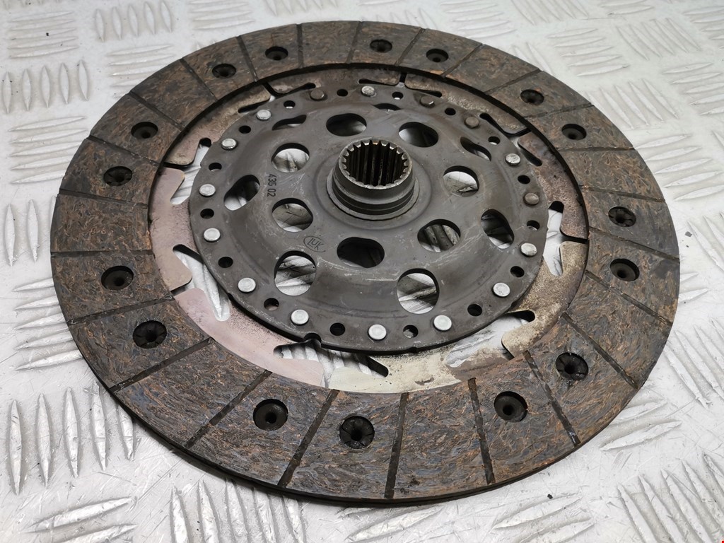 Маховик (демпфер сцепления) RENAULT Megane III 2009-2016