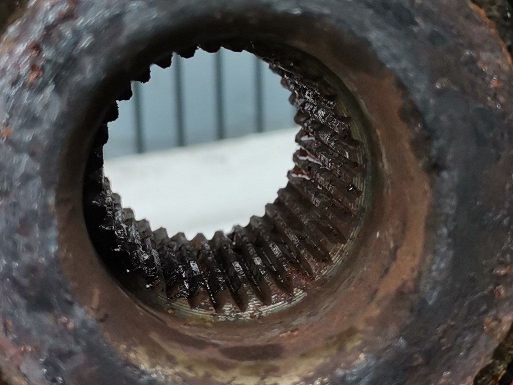 Ступица передняя левая OPEL Astra H/Family 2004-2015