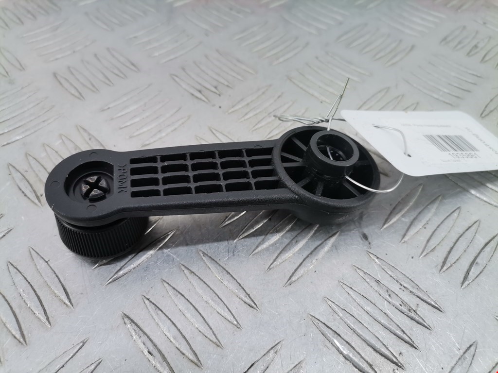 Ручка стеклоподъемника SUZUKI Splash 2008-2015