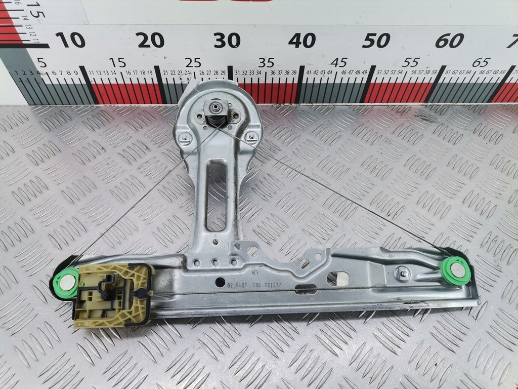 Стеклоподъемник задний левый FORD Focus III 2011-2019