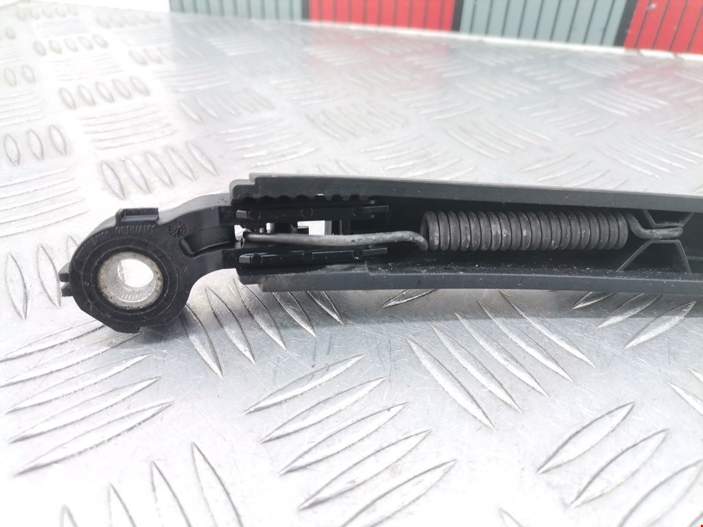 Поводок дворника задний (заднего) SKODA Rapid 2012-2020