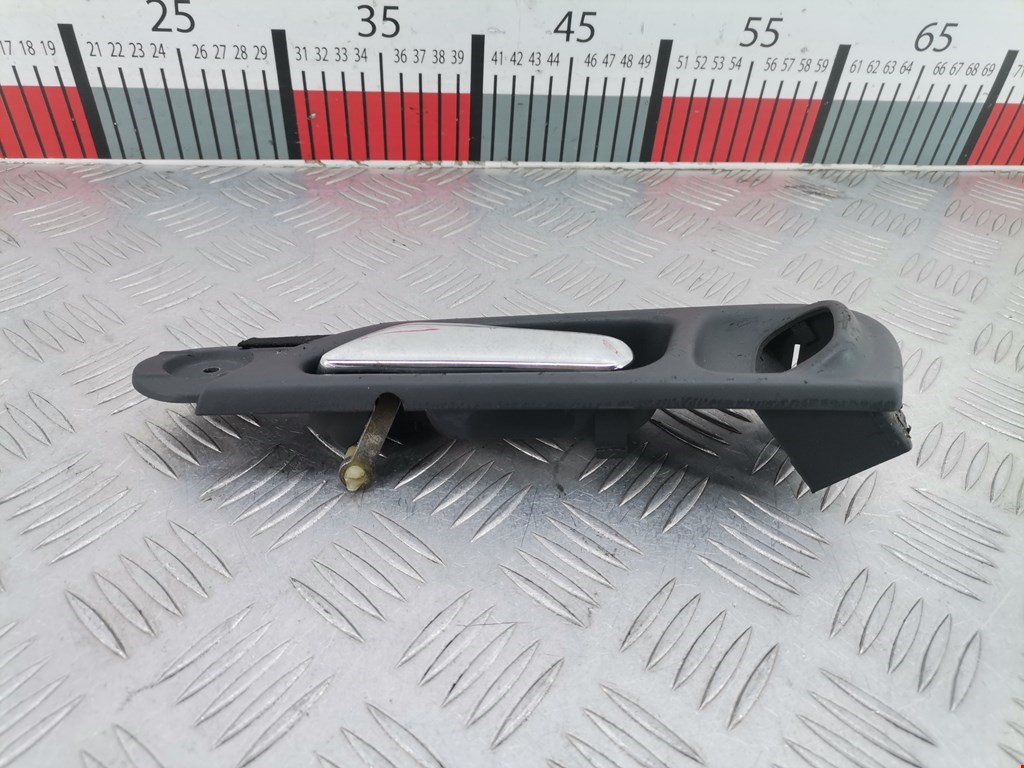 Ручка дверная задняя внутренняя левая MERCEDES-BENZ C-Class C-klasse W203 2000-2007