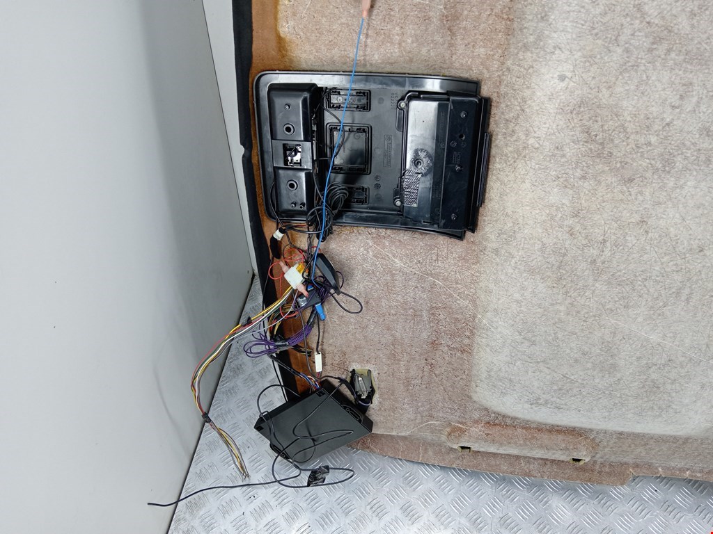 Обшивка потолка BMW X5 E53 1999-2006