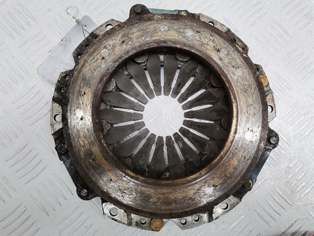 Маховик (демпфер сцепления) OPEL Corsa C 2000-2006