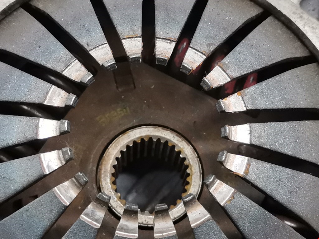 Маховик (демпфер сцепления) VOLKSWAGEN Fox 2005-2011