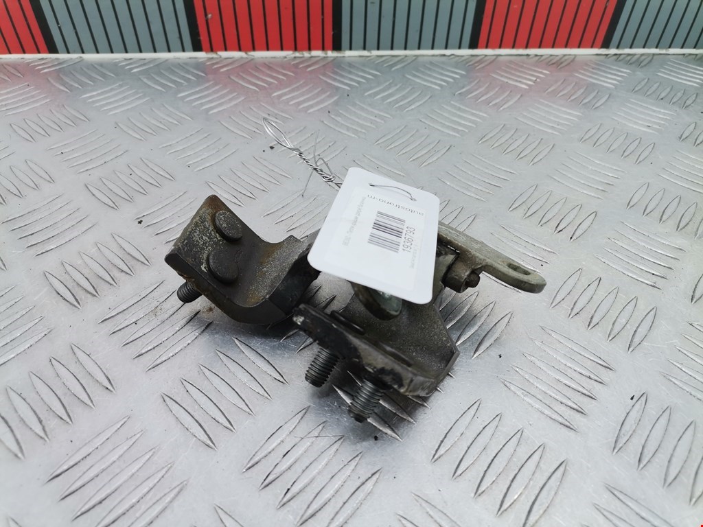 Петля крышки (двери) багажника Seat Alhambra (1996-2010)