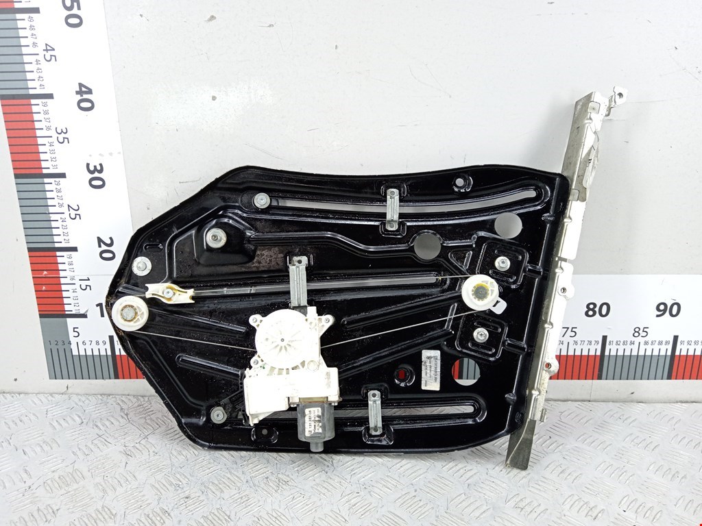 Стеклоподъемник задний правый OPEL Astra H/Family 2004-2015