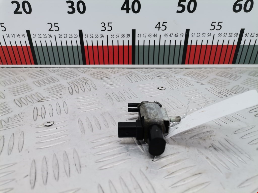 Клапан воздушного фильтра Ford C-MAX 1 (2003-2010)