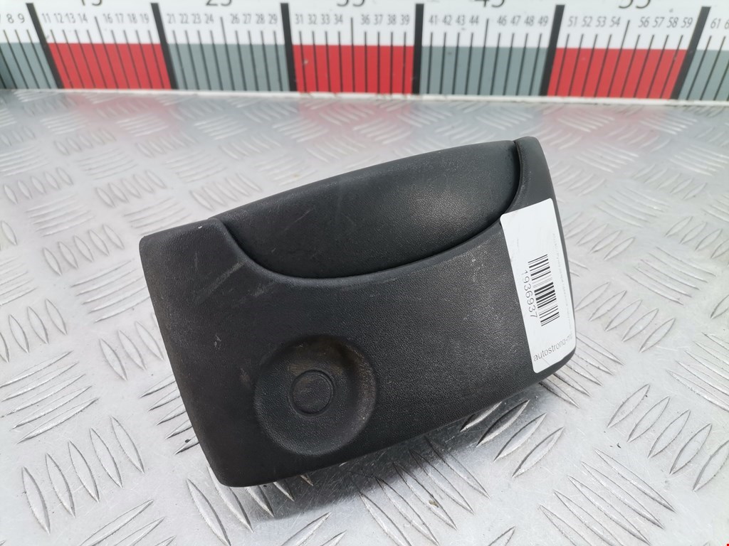 Ручка двери сдвижной наружная правая Renault Kangoo 1 (1997-2007)