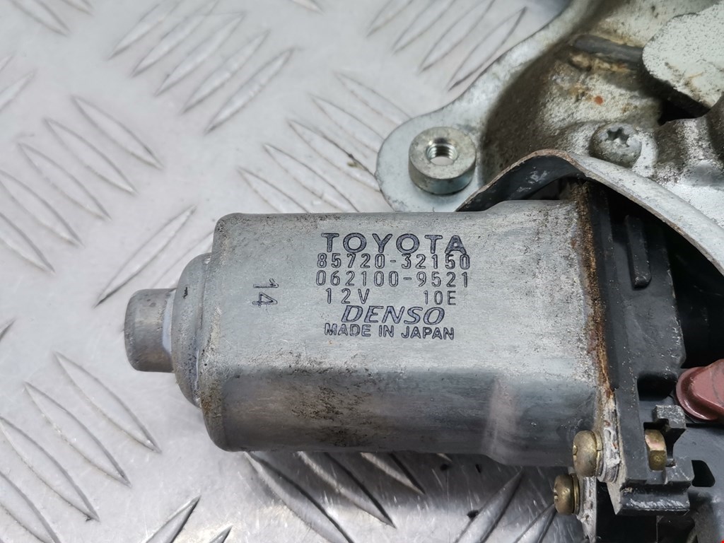 Стеклоподъемник задний правый TOYOTA RAV 4 XA20 2000-2005