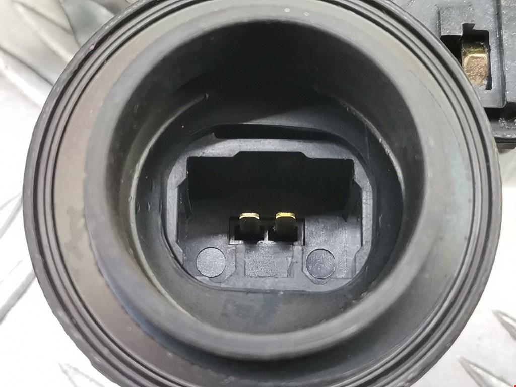 Стеклоподъемник задний правый TOYOTA RAV 4 XA20 2000-2005