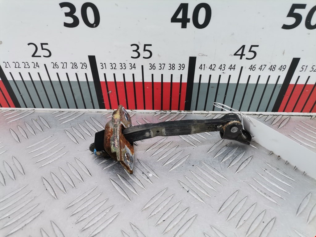 Ограничитель открывания двери TOYOTA RAV 4 XA20 2000-2005