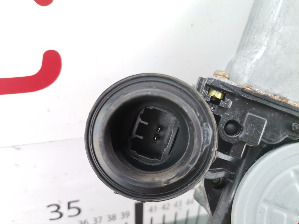 Стеклоподъемник задний левый TOYOTA RAV 4 XA20 2000-2005