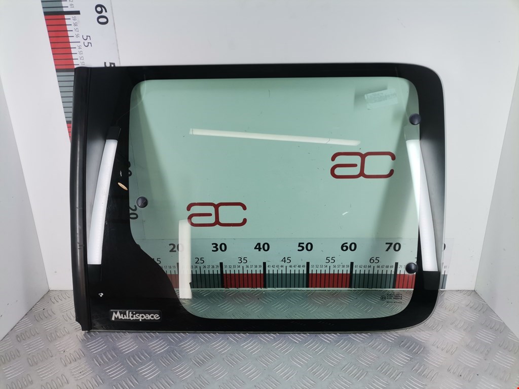 Стекло двери заднее правое CITROEN Berlingo 1996-2012