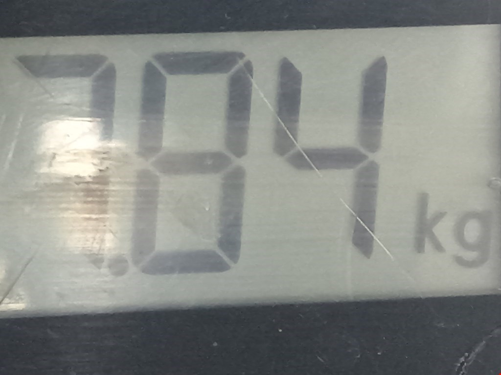 Амортизатор передний левый PEUGEOT 206 1998-2012