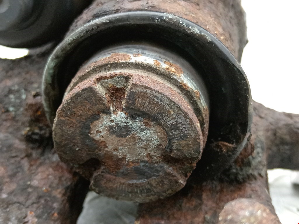 Суппорт задний левый VOLKSWAGEN Tiguan 2007-2016