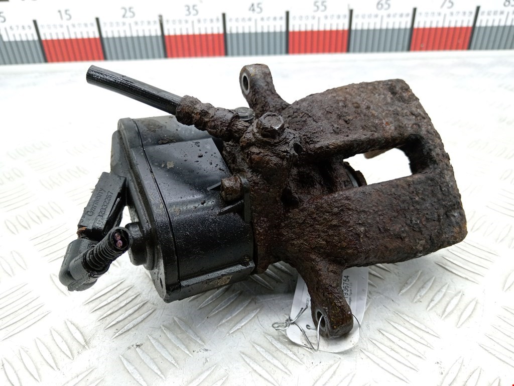 Суппорт задний левый VOLKSWAGEN Tiguan 2007-2016