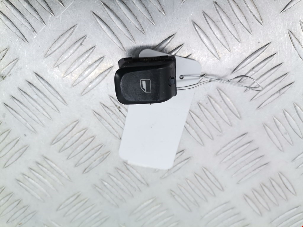 Кнопка стеклоподъемника AUDI A4 B8 2007-2015