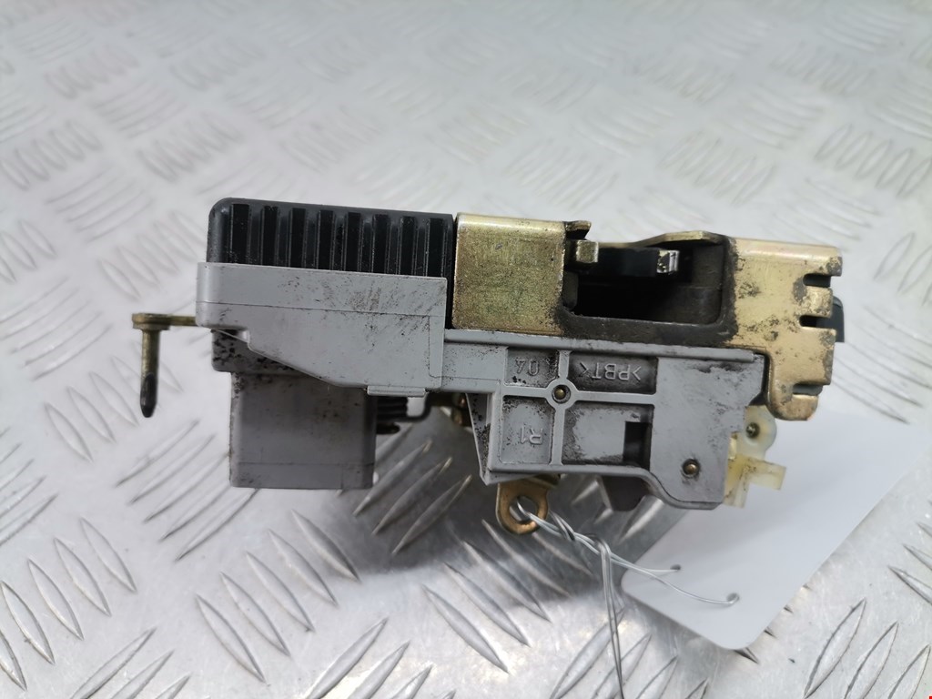 Замок двери передней правой PEUGEOT 807 2002-2014