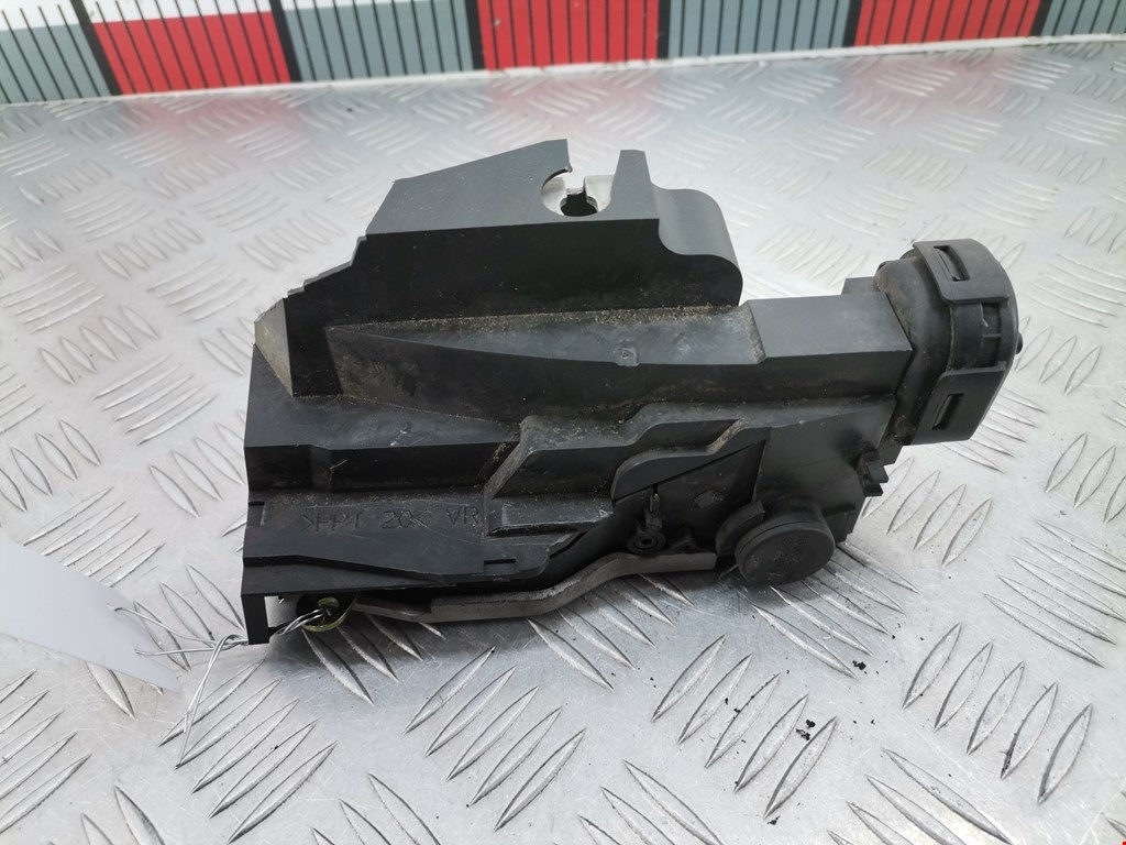 Замок двери передней правой MERCEDES-BENZ A-Class W168 1997-2004