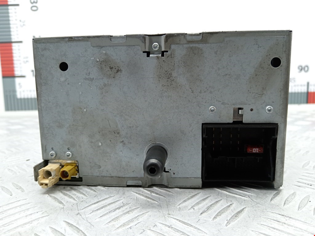 Магнитола VOLKSWAGEN Passat B5 1997-2005