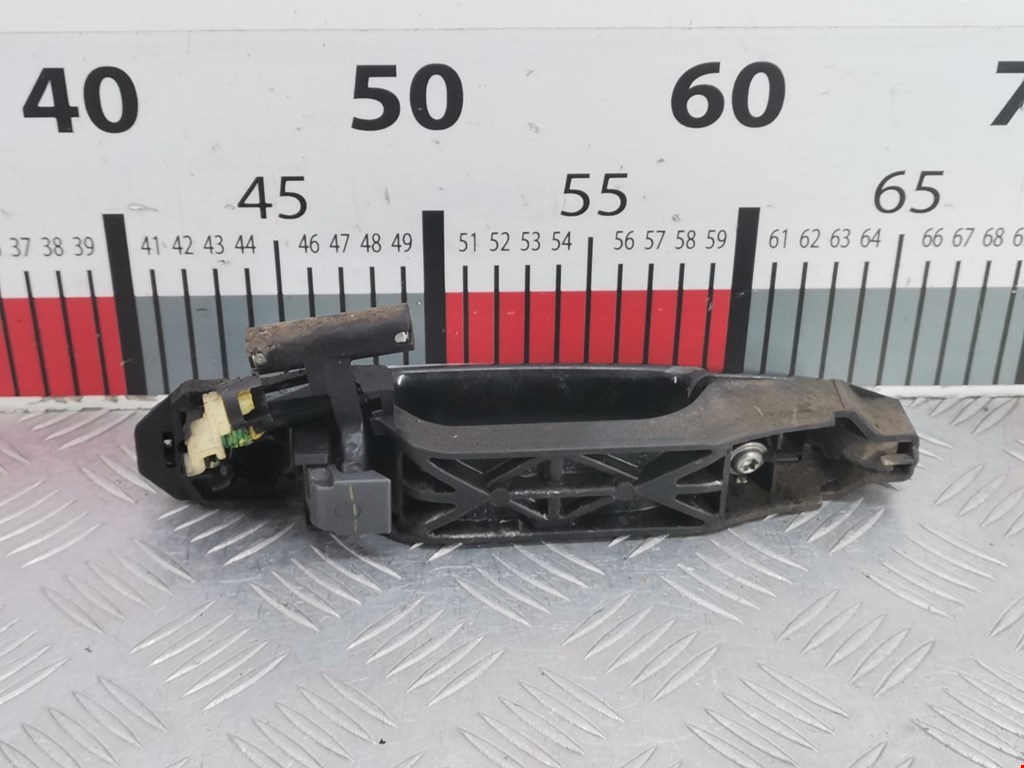 Ручка двери задней наружная левая TOYOTA RAV 4 XA20 2000-2005