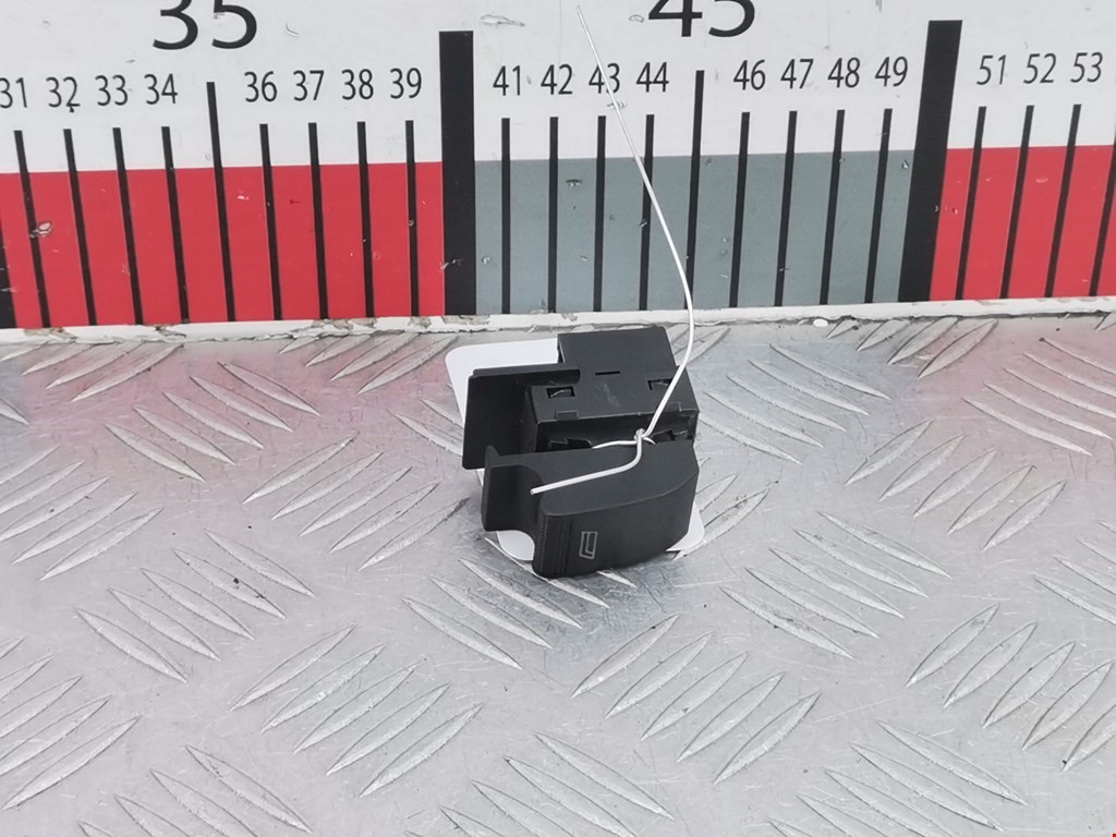 Кнопка стеклоподъемника AUDI A3 8L 1996-2003