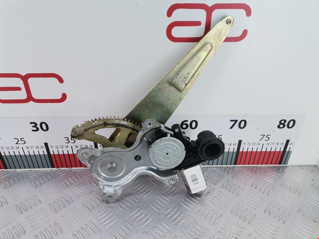 Стеклоподъемник задний левый TOYOTA RAV 4 XA20 2000-2005