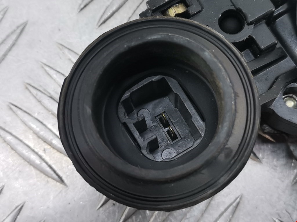 Стеклоподъемник задний левый TOYOTA RAV 4 XA20 2000-2005