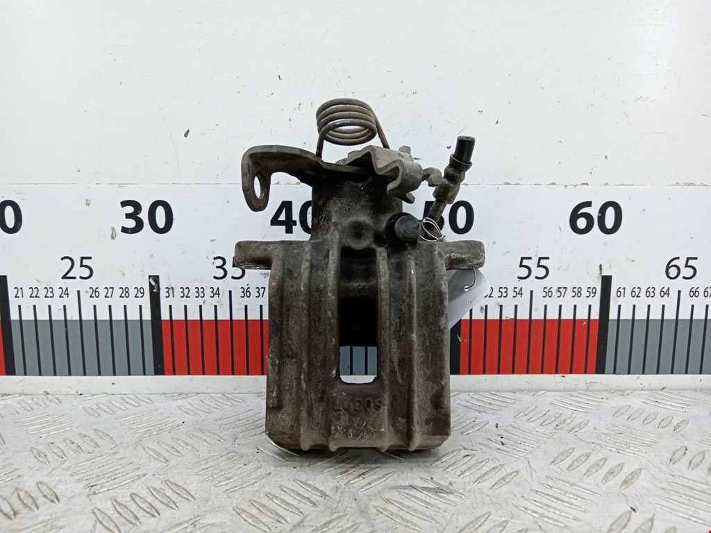 Суппорт задний правый AUDI A4 B6 2001-2005