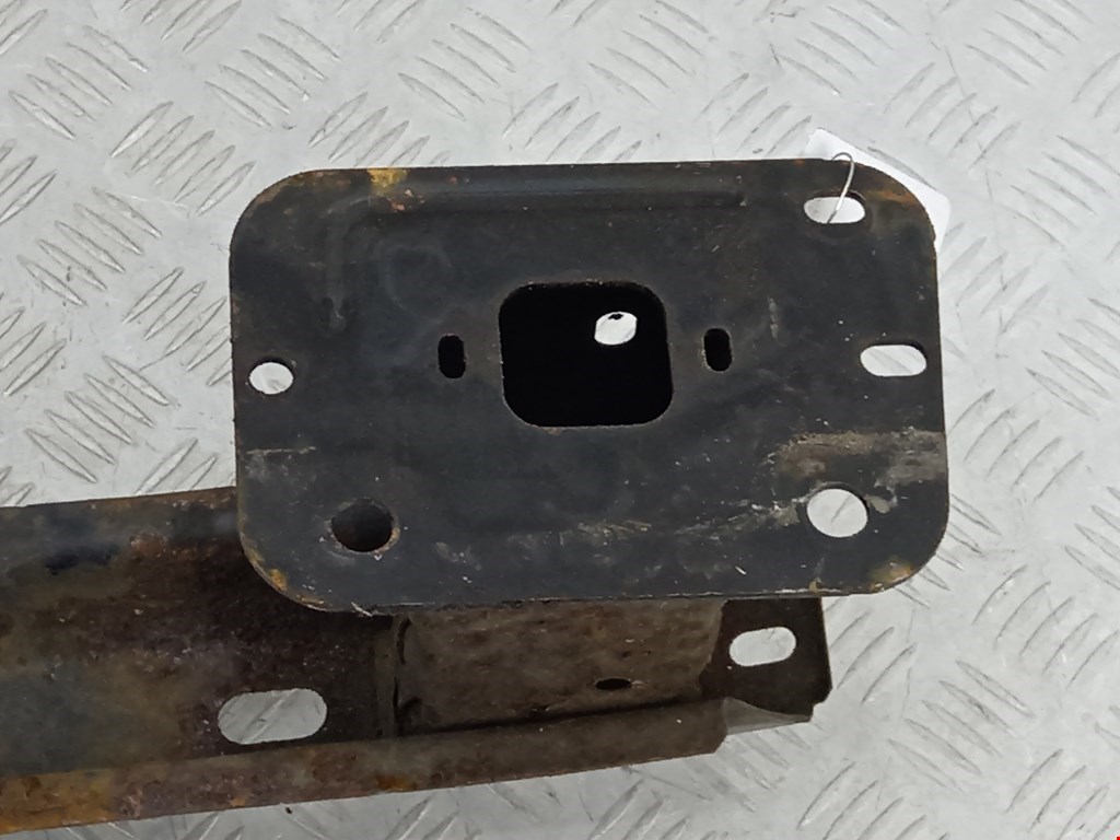 Усилитель заднего бампера (задний) FORD Kuga 2008-2012