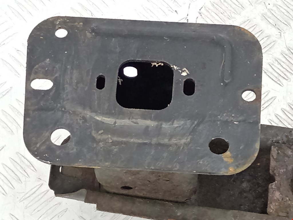 Усилитель заднего бампера (задний) FORD Kuga 2008-2012