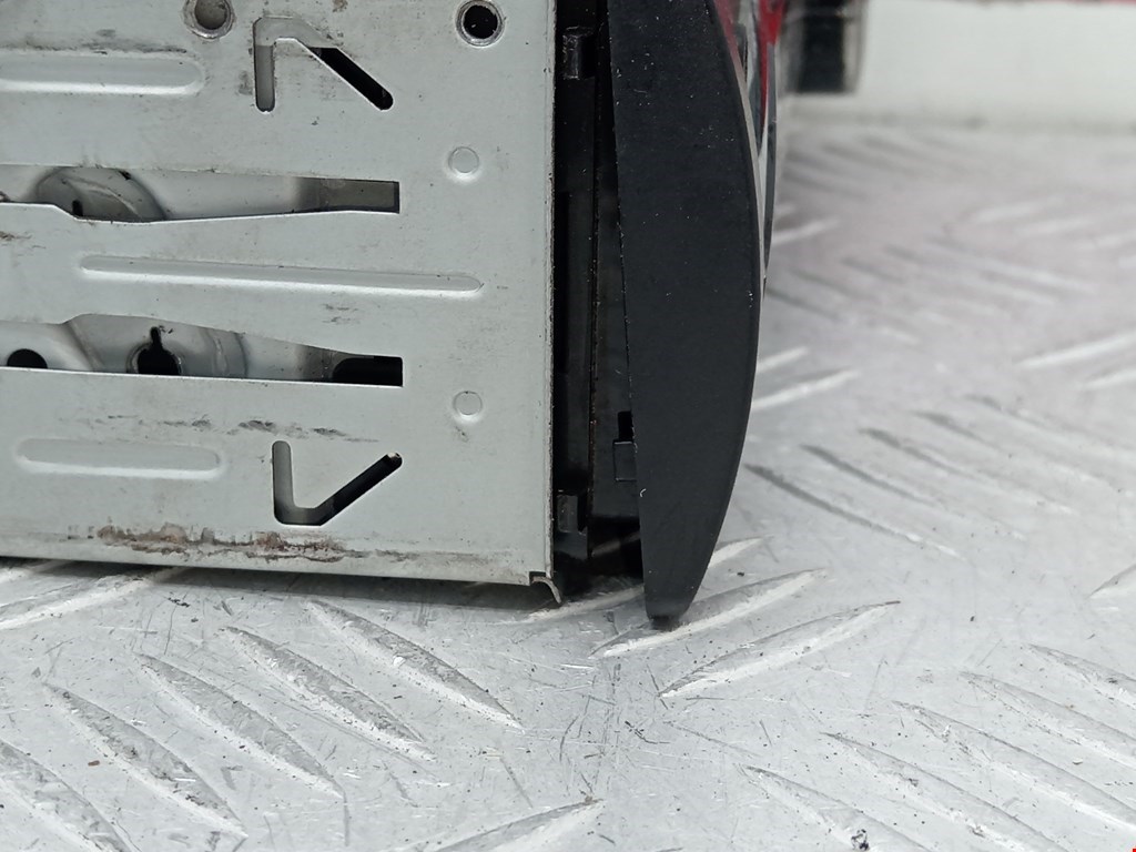 Магнитола RENAULT Laguna 2001-2007