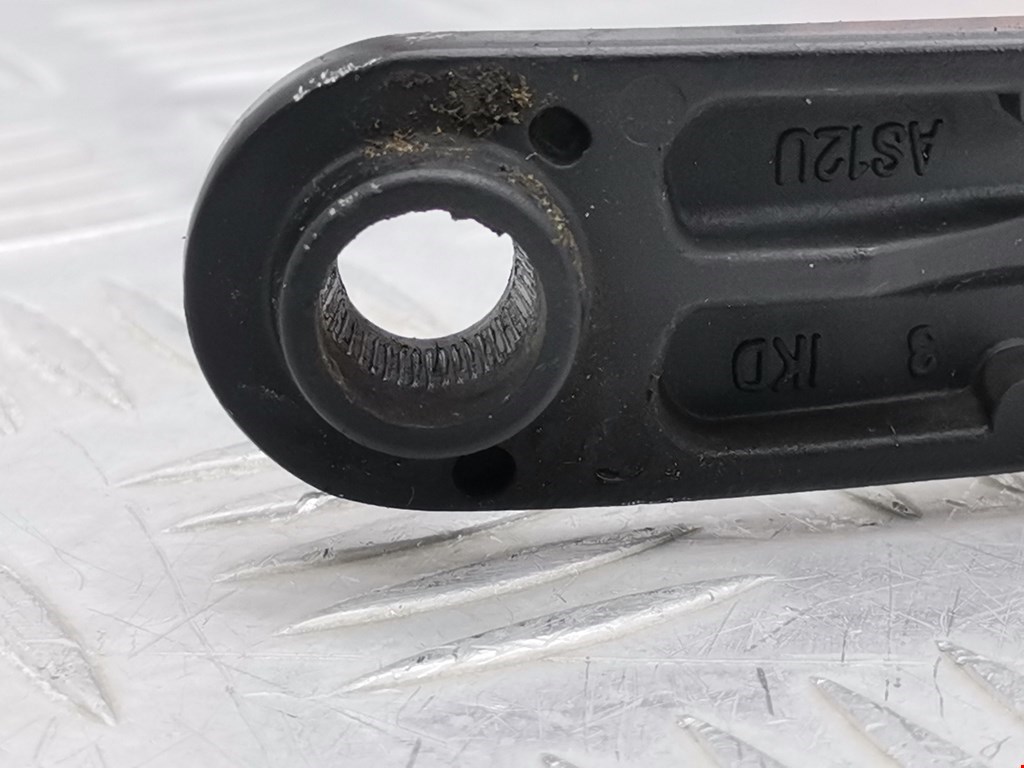 Поводок дворников передний левый/ правый RENAULT Laguna 2007-2015