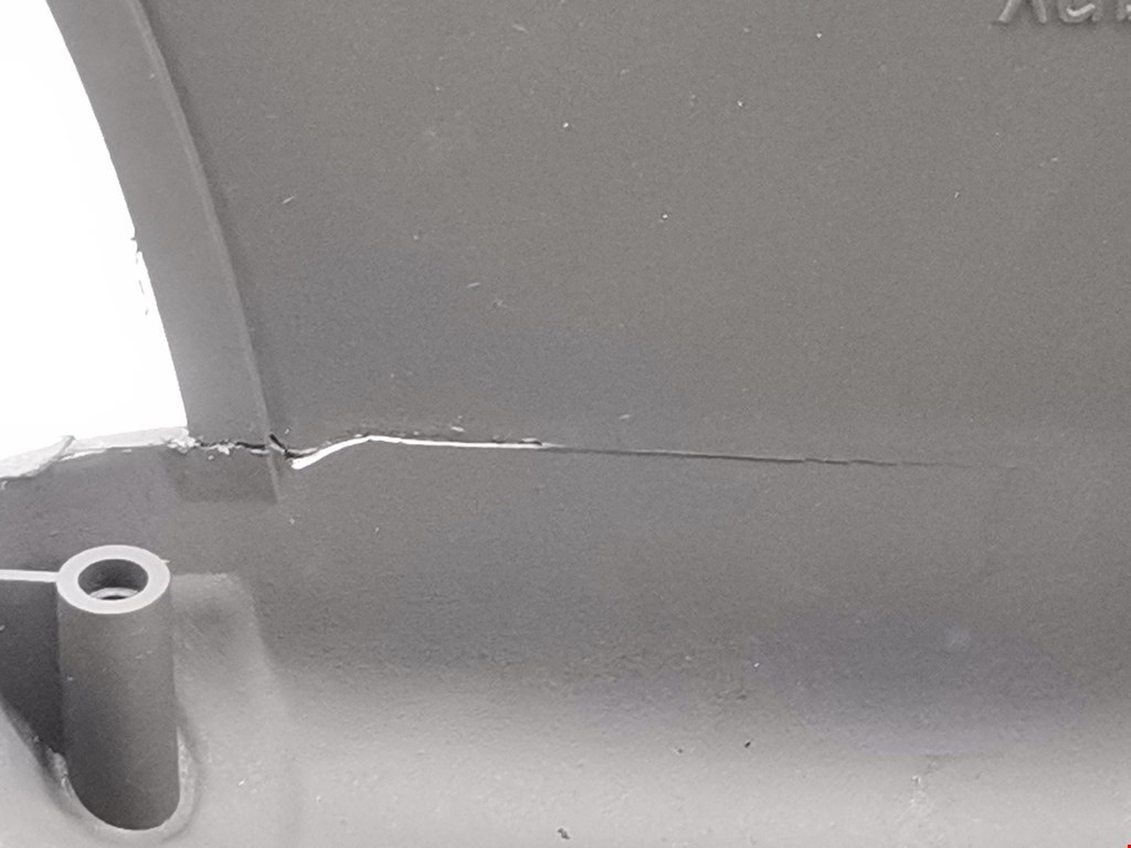 Консоль VOLKSWAGEN Passat B5 1997-2005