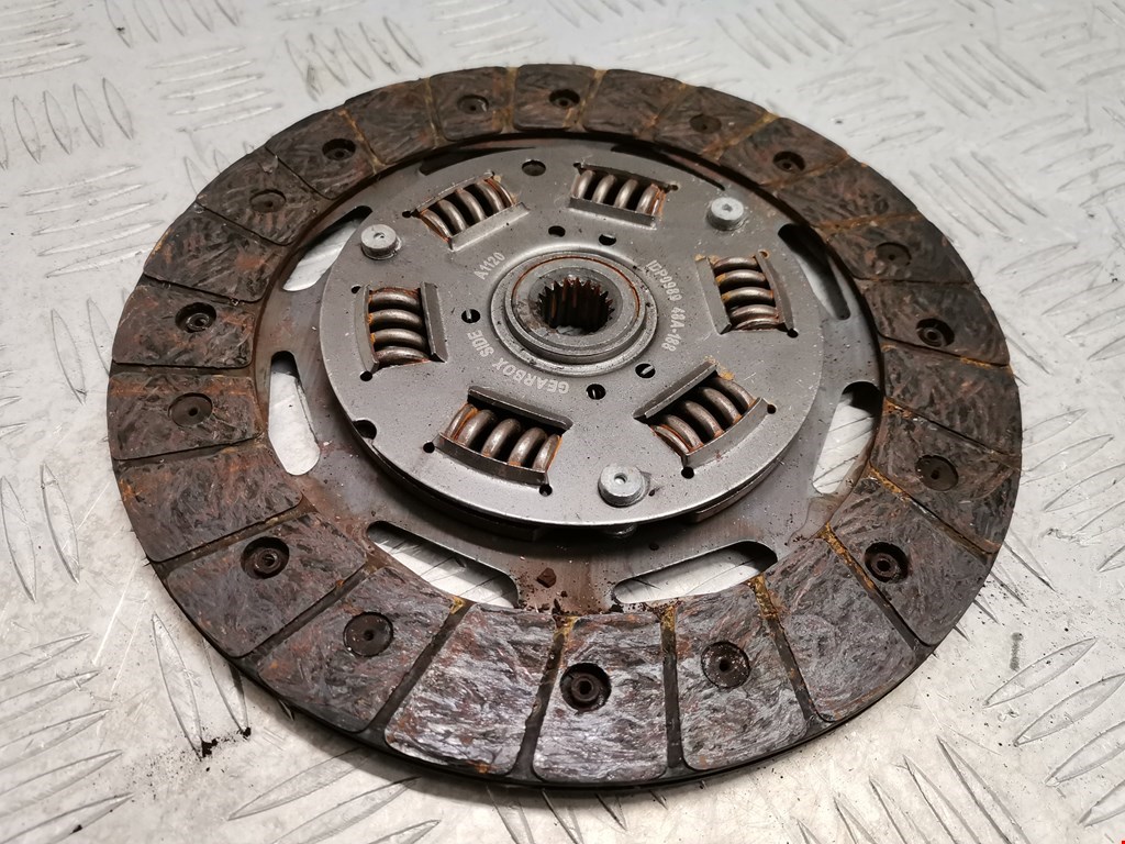 Маховик (демпфер сцепления) FIAT Grande Punto 2005-2009