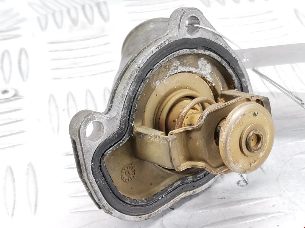 Корпус термостата OPEL Astra H/Family 2004-2015