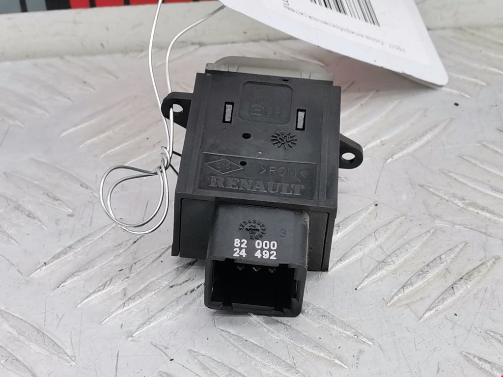 Кнопка антипробуксовочной системы RENAULT Scenic I 1996-2003