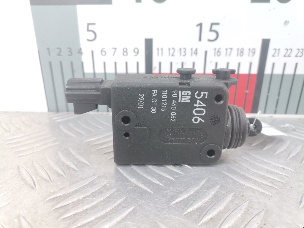 Активатор замка багажника OPEL Omega B 1994-2004