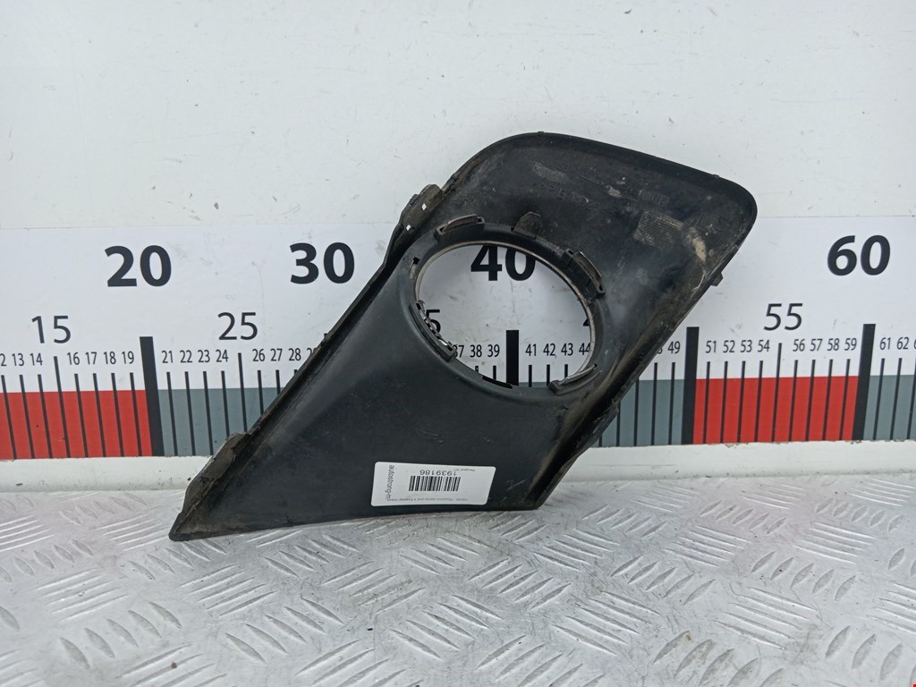 Решетка в бампер PEUGEOT 207 2006-2015