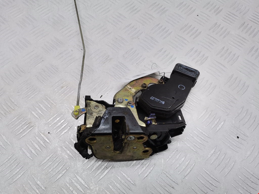 Замок двери передней левой TOYOTA Land Cruiser Prado 90 1996-2002