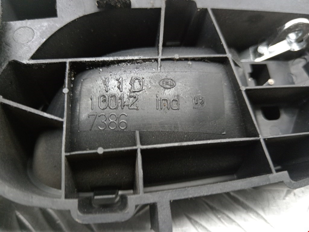 Ручка дверная задняя внутренняя правая PEUGEOT 407 2004-2010