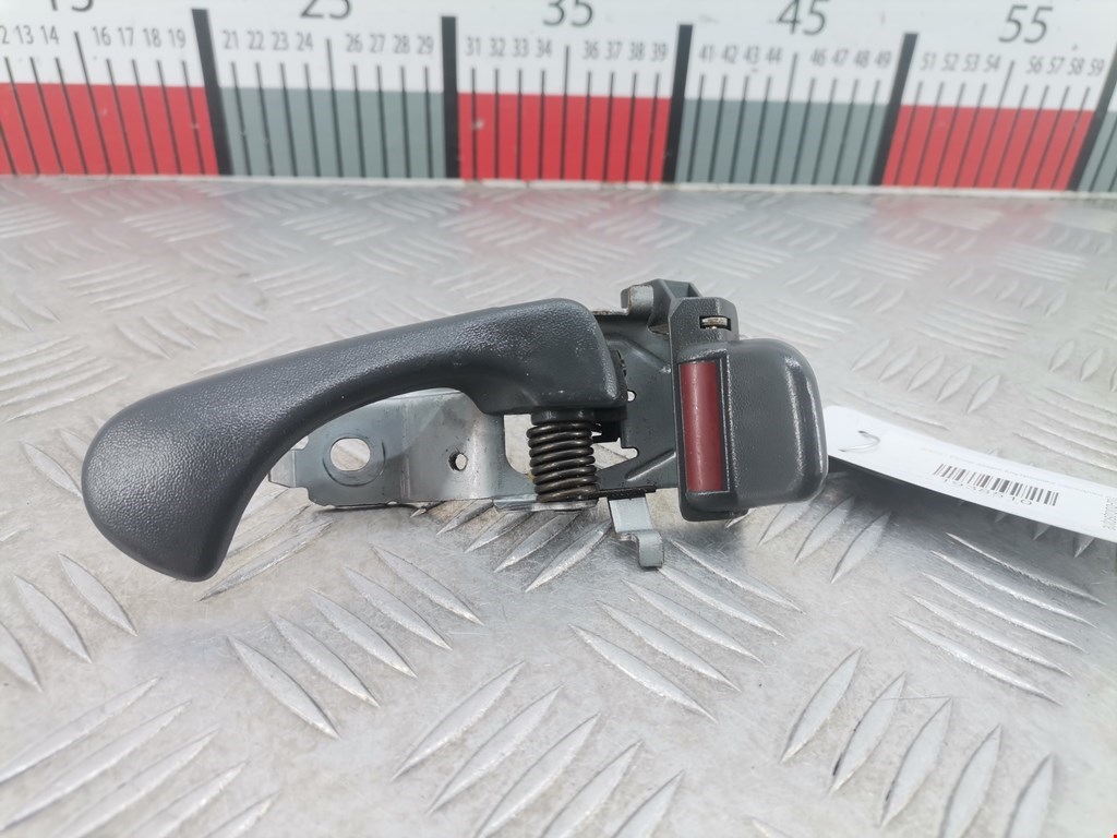 Ручка дверная передняя внутренняя левая MITSUBISHI Pajero Sport 1998-2008