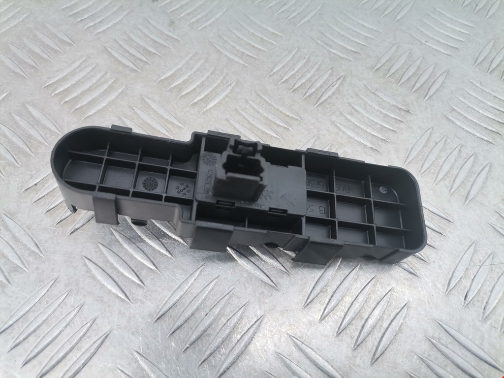 Кнопка стеклоподъемника LANCIA Phedra 2002-2010