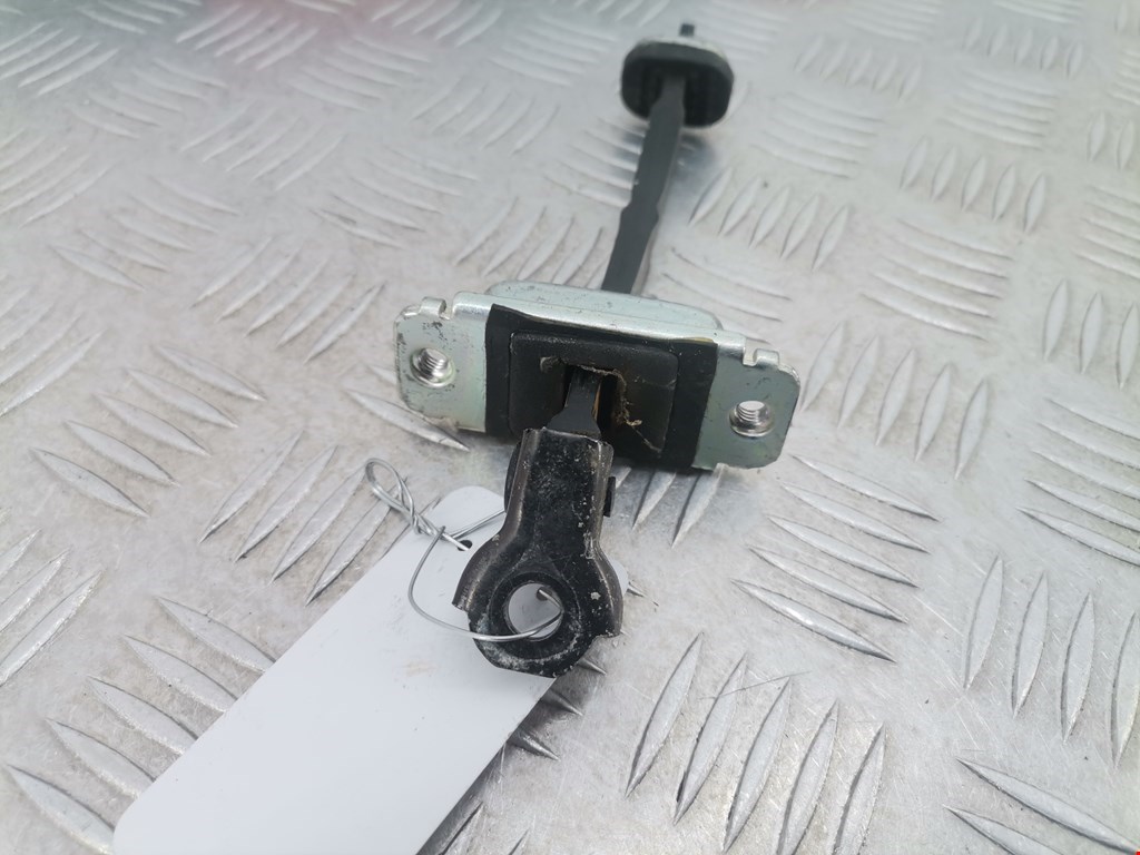 Ограничитель открывания двери CHEVROLET Captiva 2006-2010