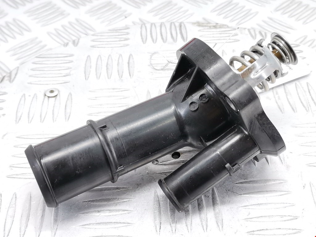 Корпус термостата FORD Focus II 2005-2011